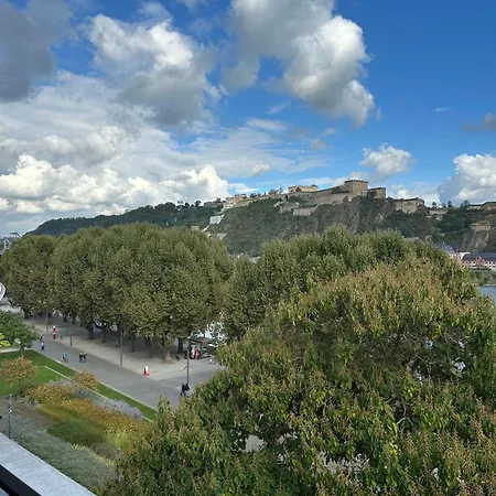 Apartment -maison Margot-am Deutschen Eck Mit Rhein- Und Festungsblick